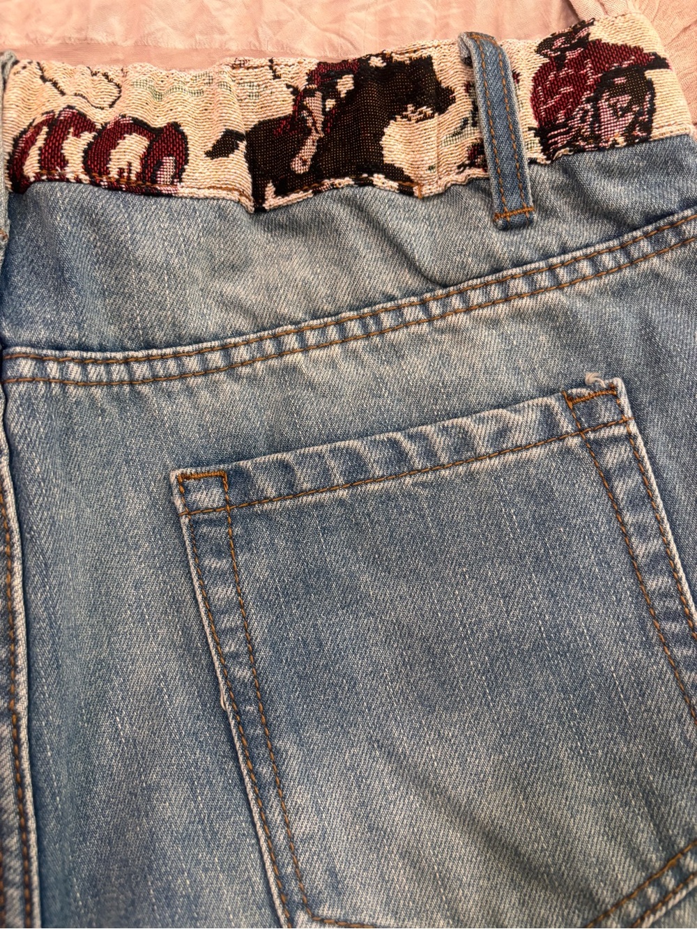 Oli & Hali Jeans Western Tapestry Panel Cropped Wide Leg Jeans - Picture 6 of 6